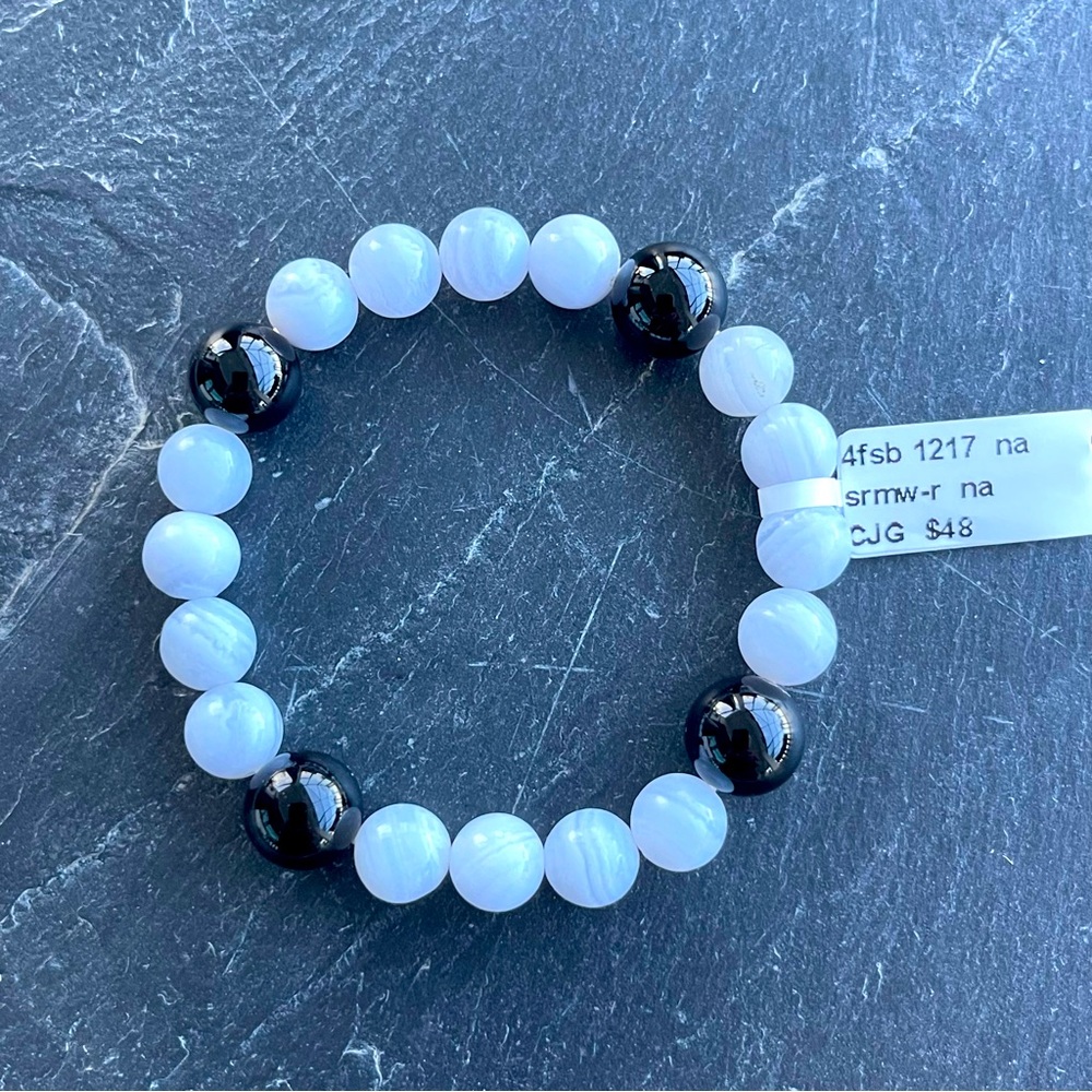 Elegant Black onyx and blue lace agate  Beaded Bracelet 6-6.5”